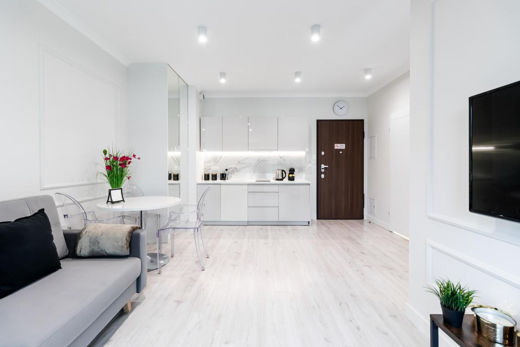 Golden Apartments -City Center - Mennica Residence วอร์ซอ ภายนอก รูปภาพ
