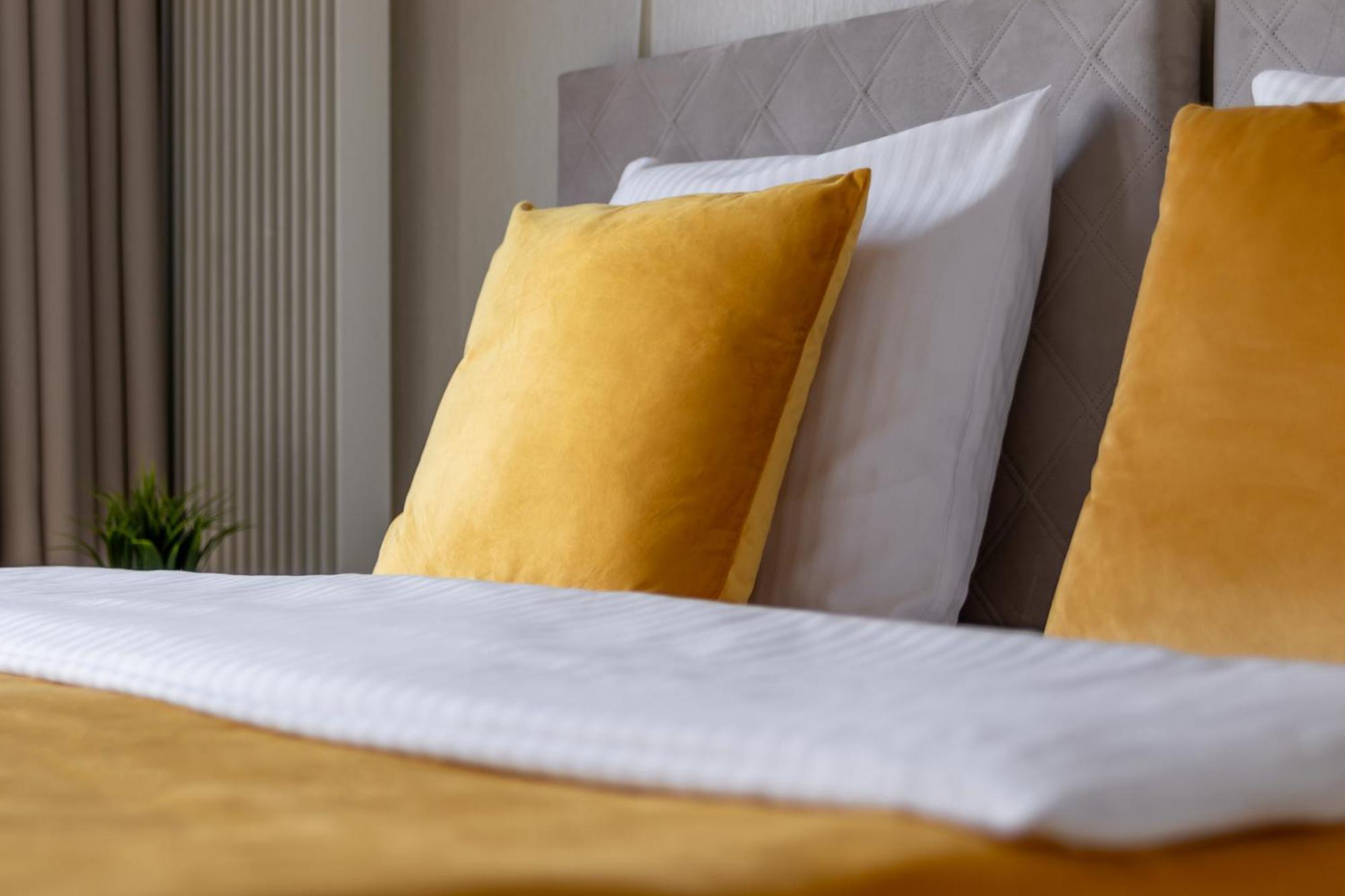 Golden Apartments -City Center - Mennica Residence วอร์ซอ ภายนอก รูปภาพ